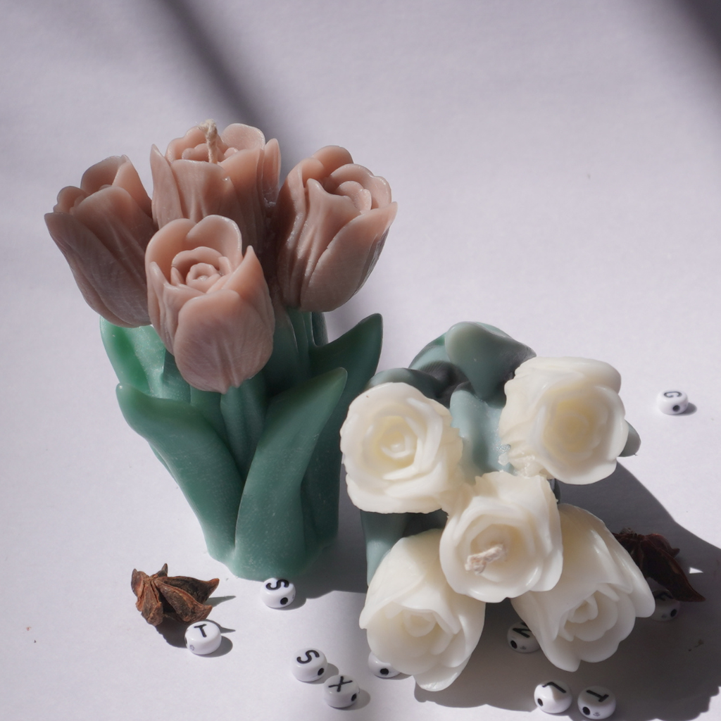 Tulip Candle 1