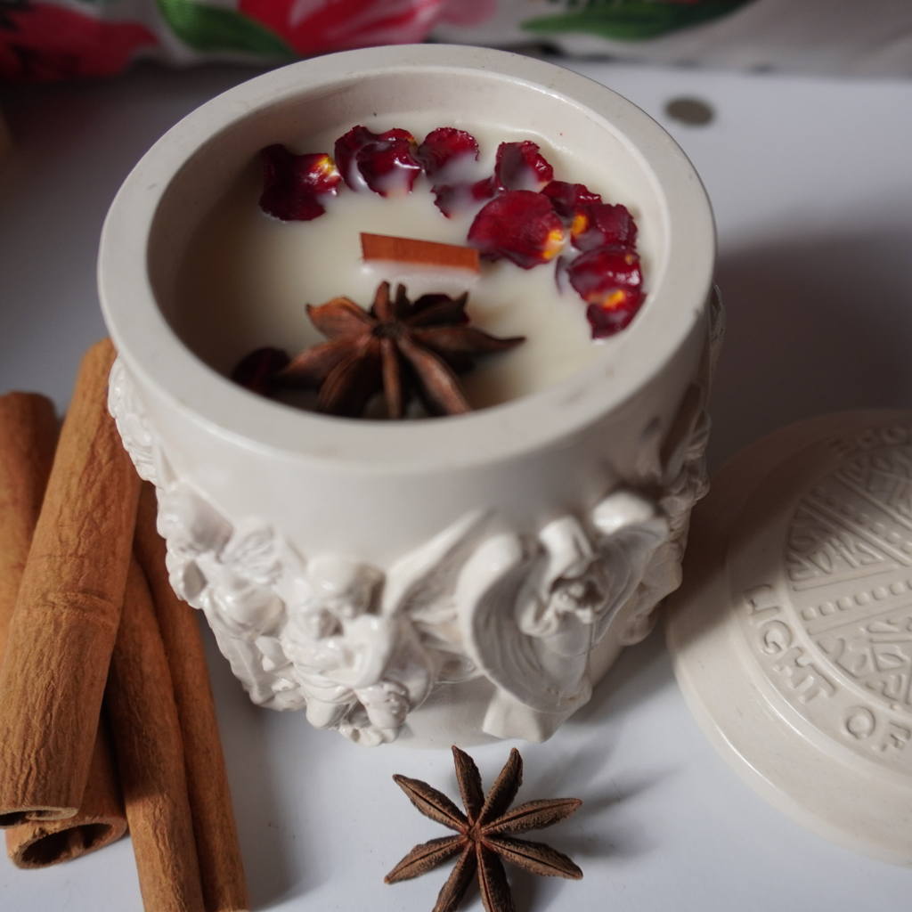 Roman Jar Candle