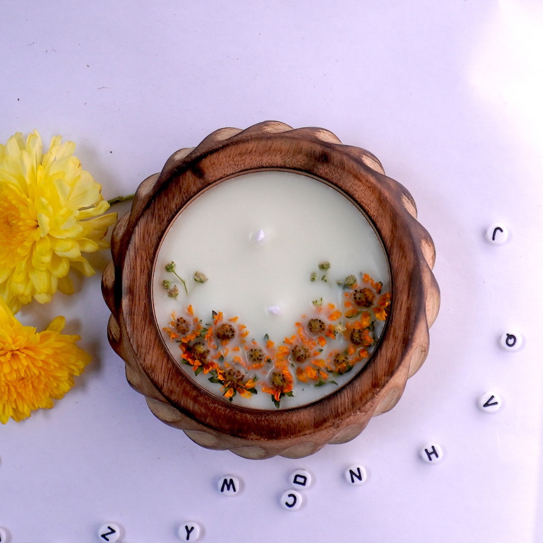 Small Wooden Bowl Candle
