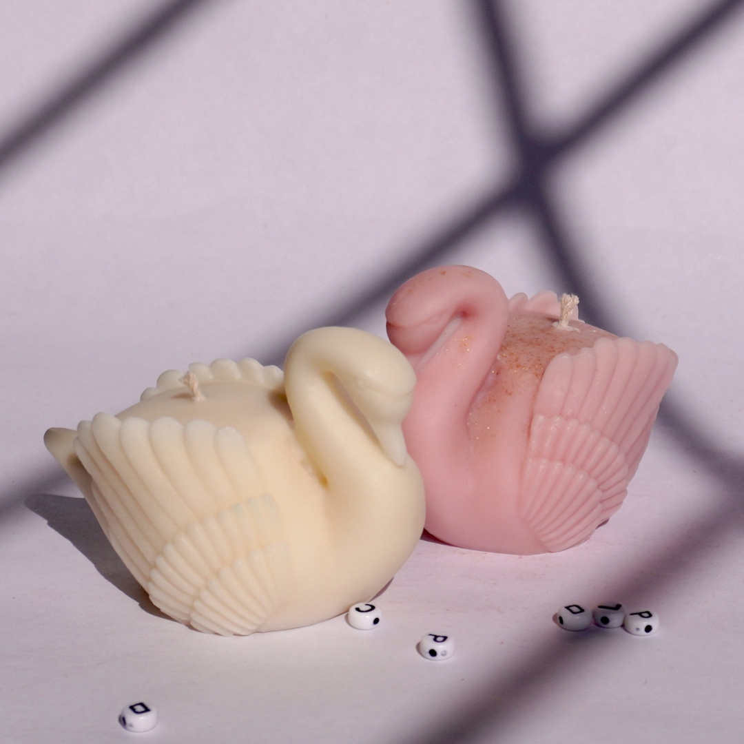 Swan Candle
