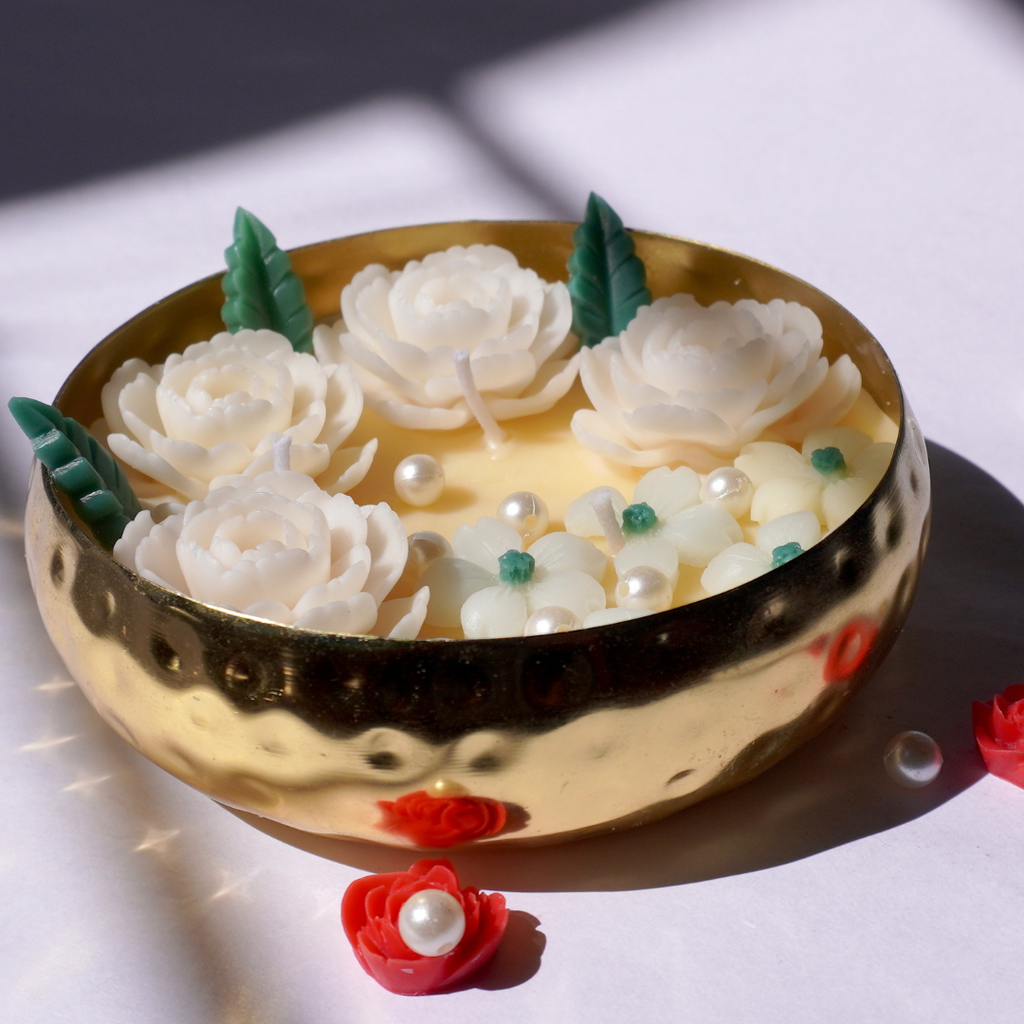 Camelia  Flower Bowl