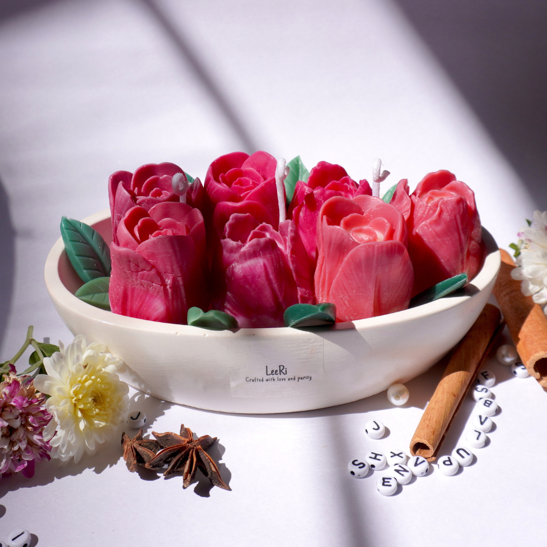 Red Tulip Boat Candle