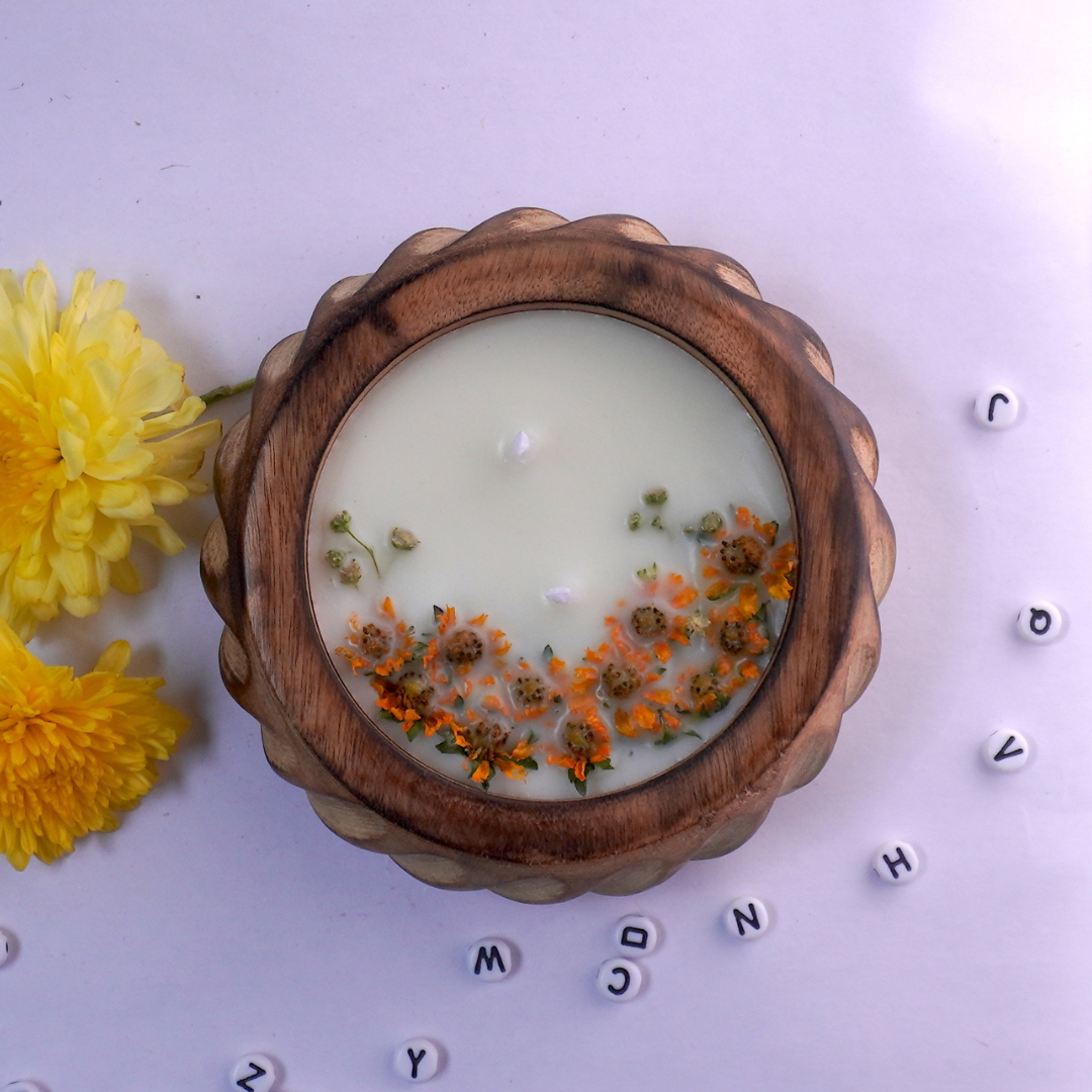 Small Wooden Bowl Candle