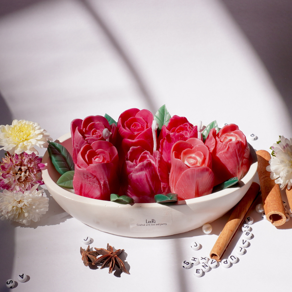 Red Tulip Boat Candle