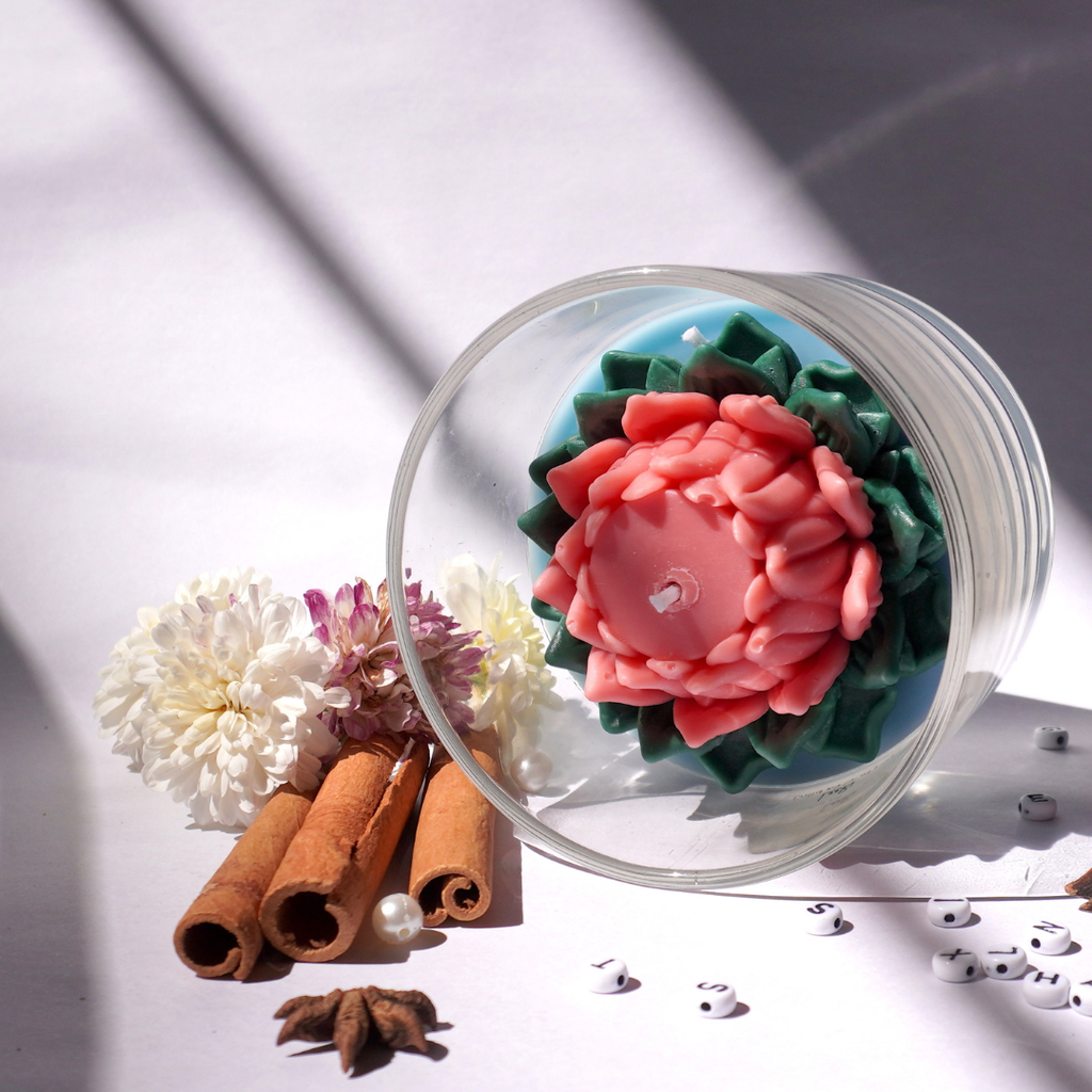 Lotus Candle