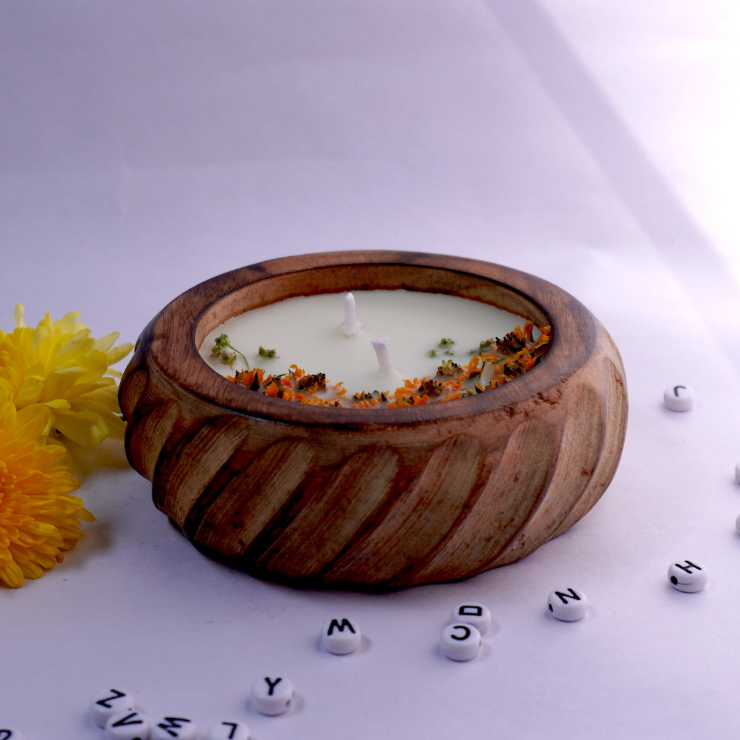 Small Wooden Bowl Candle